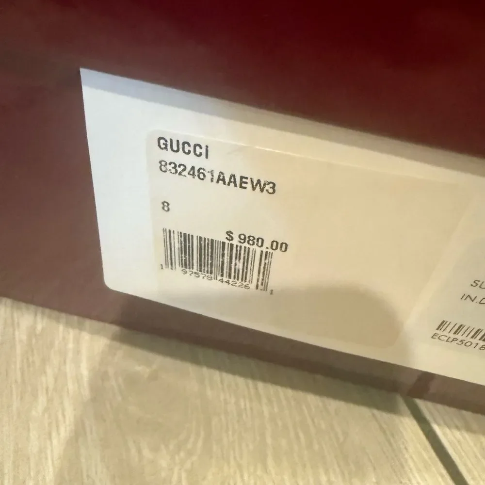 New with box Men's Blue Gucci Sneakers us size 9 Gucci 8